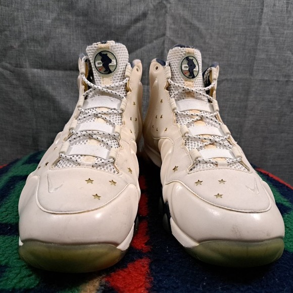 %Rare Nike Barkley Posite Max Men\'s Size 12 White & Metallic Silver  A 25 main image 15